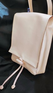 beige cowhide slang bag